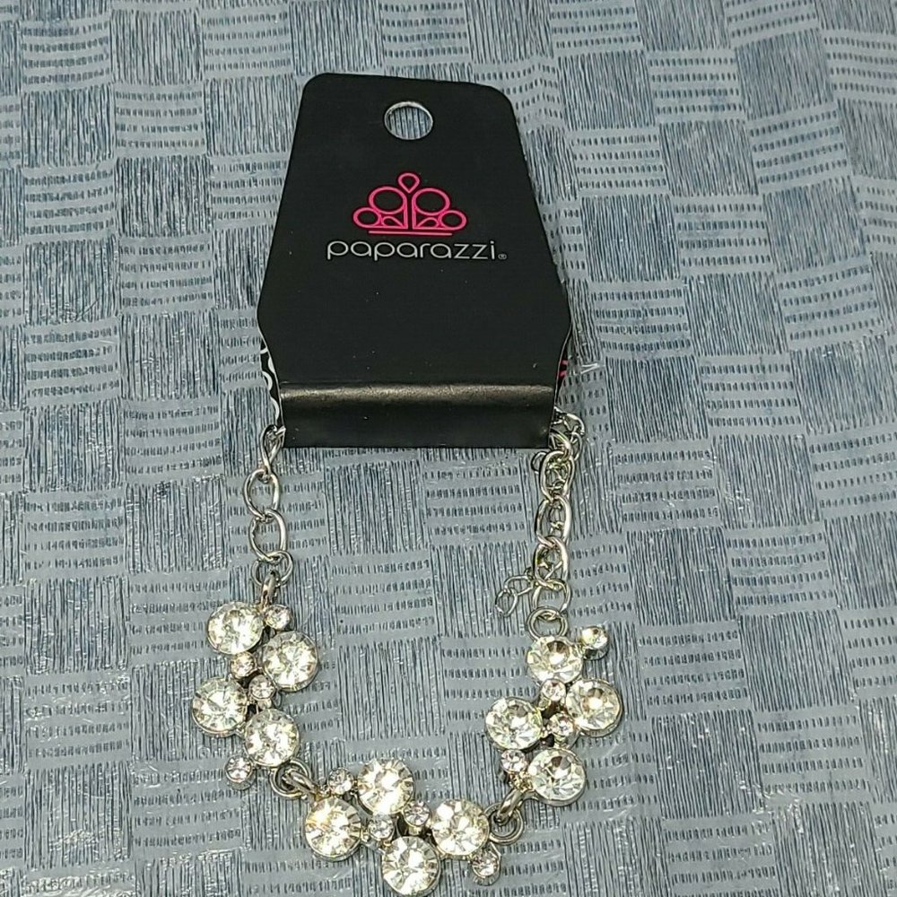 Paparazzi Bracelet Silver Tone w/ Rhinestones
